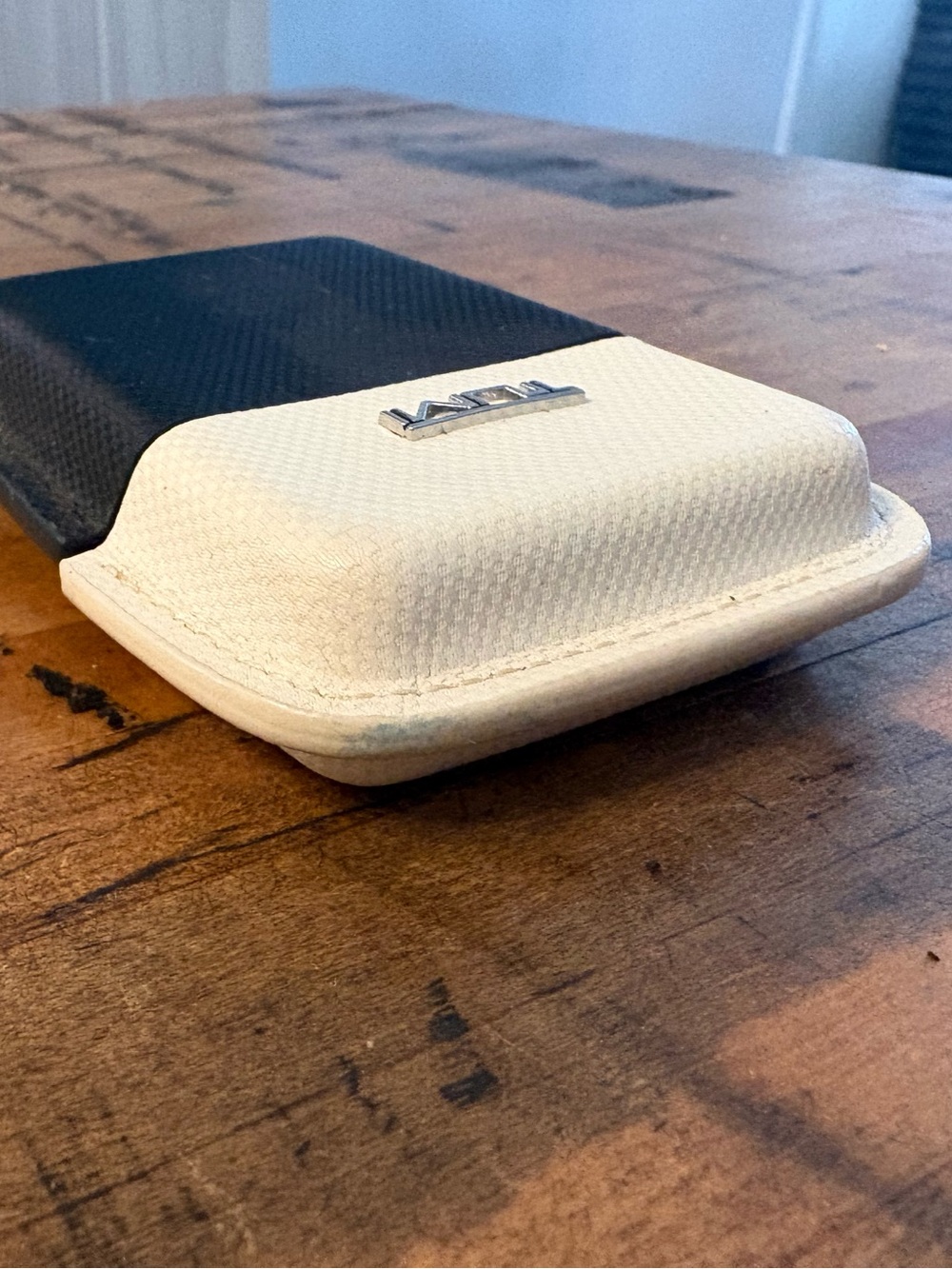 Tumi business card wallet - Picture 2 of 4
